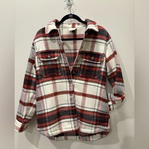 S Universal Threads Shacket LIKE NEW BARELY WORN